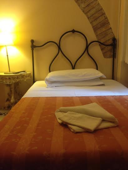 Maison De Marta Rome Bilik gambar