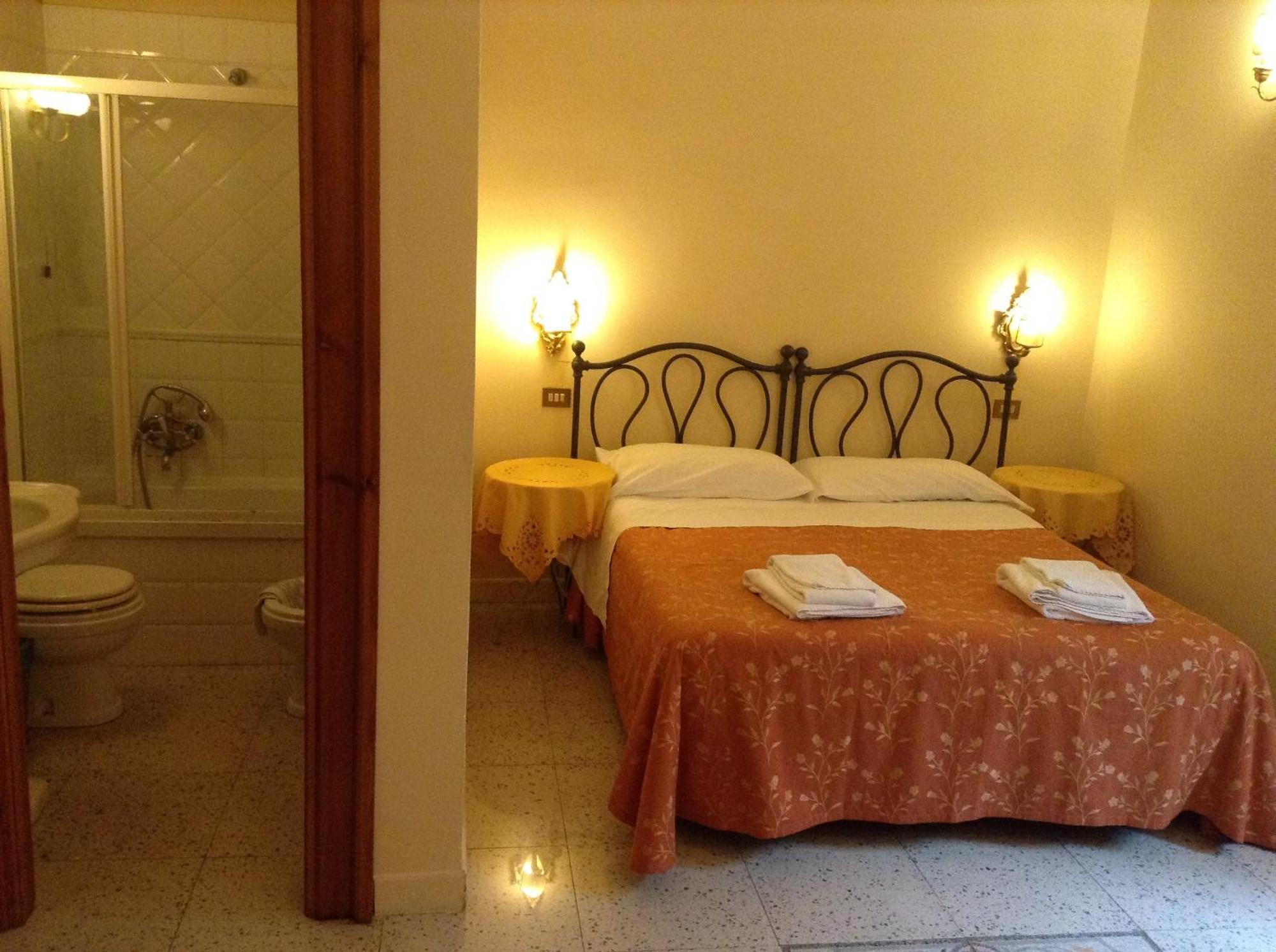 Maison De Marta Rome Bilik gambar