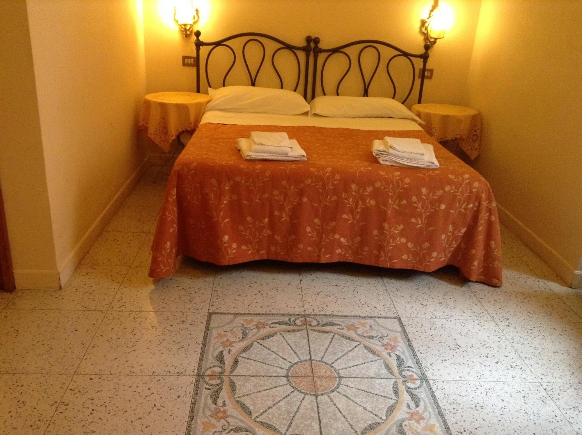 Maison De Marta Rome Bilik gambar