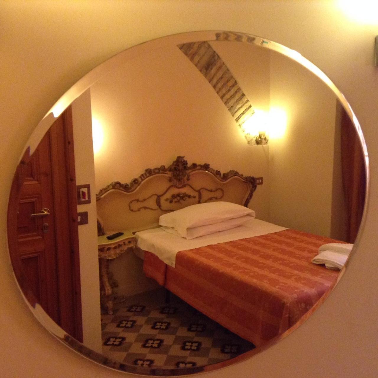 Maison De Marta Rome Bilik gambar